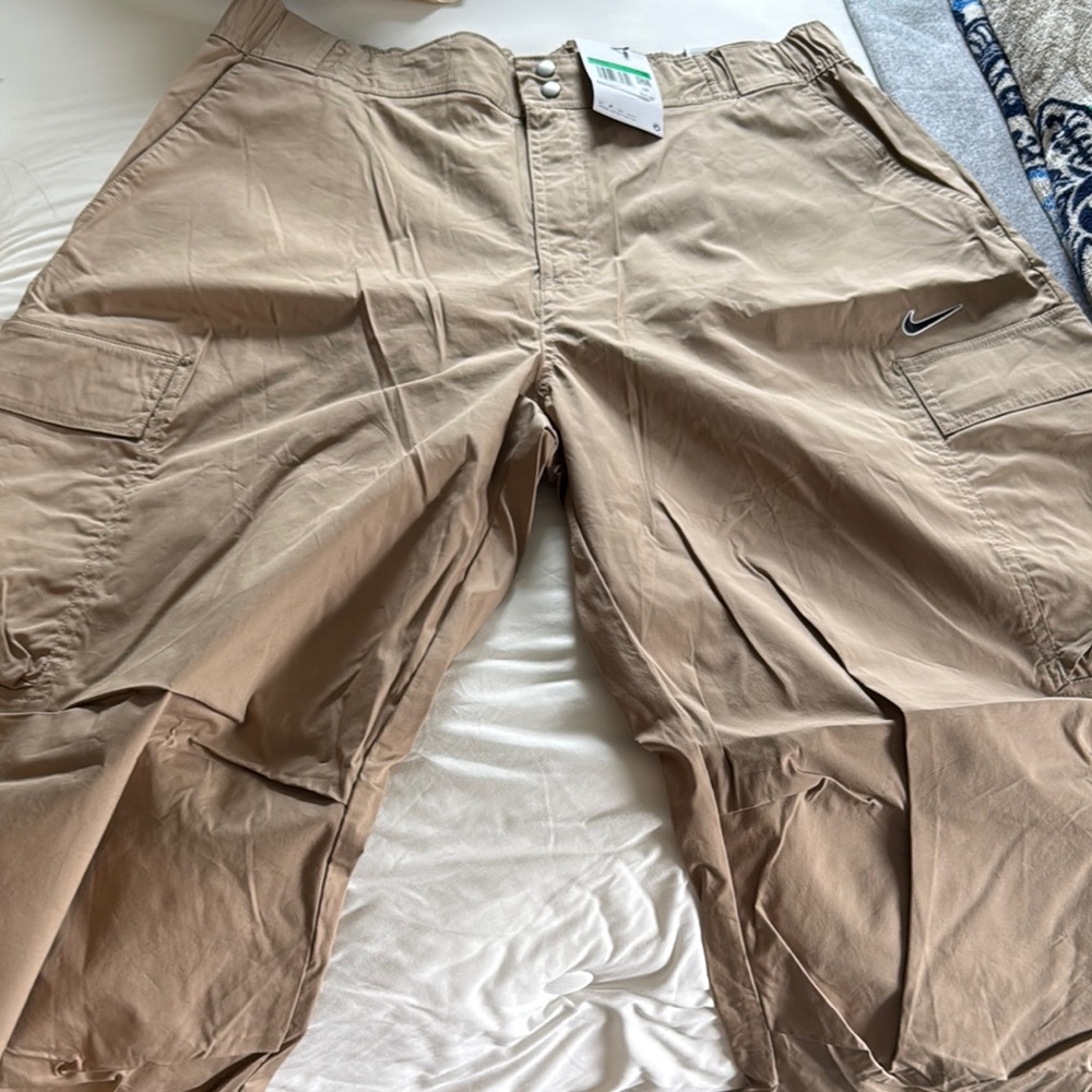Nike Women’s Tan Cargo Pants